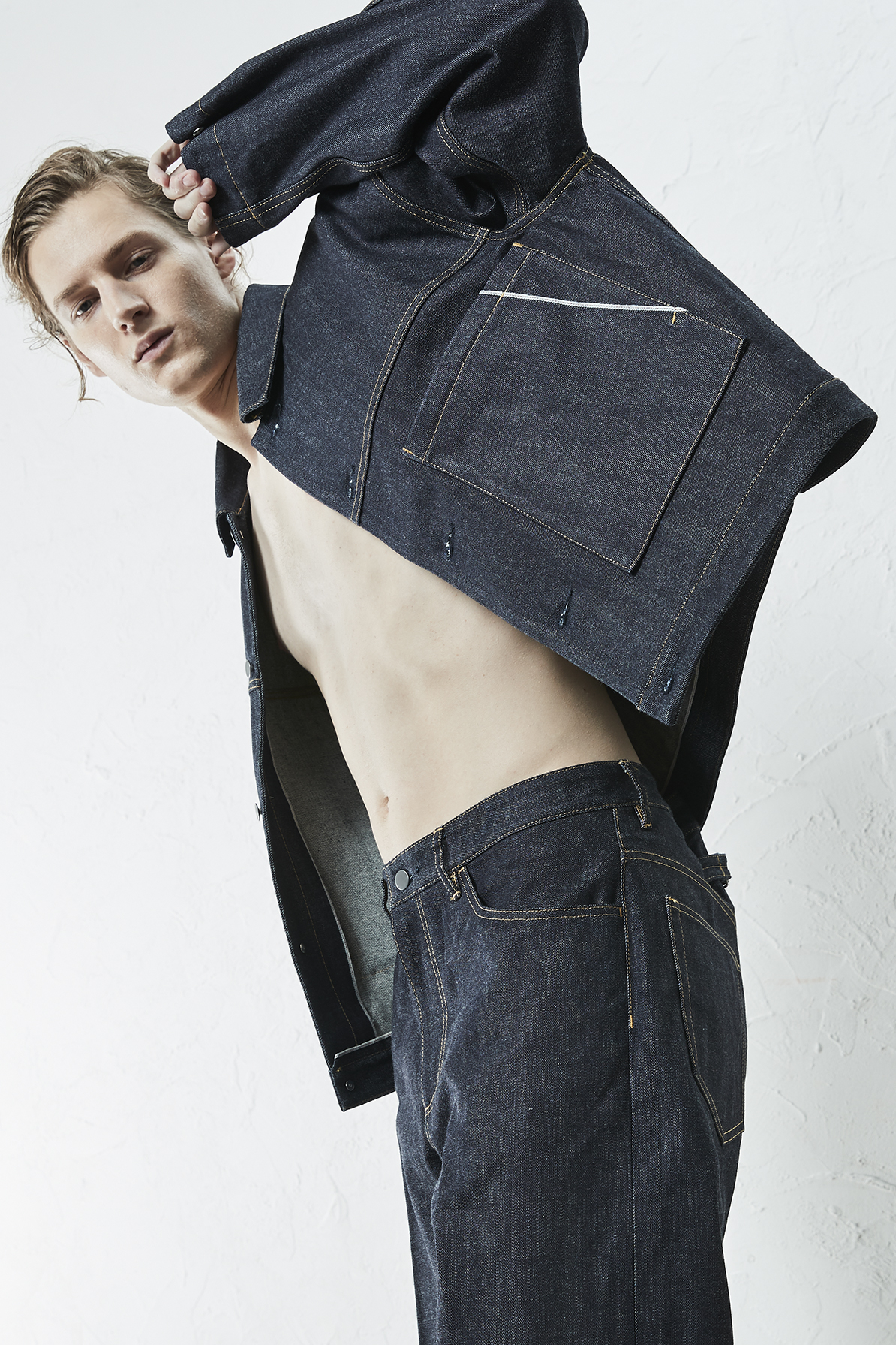 LOOK 11