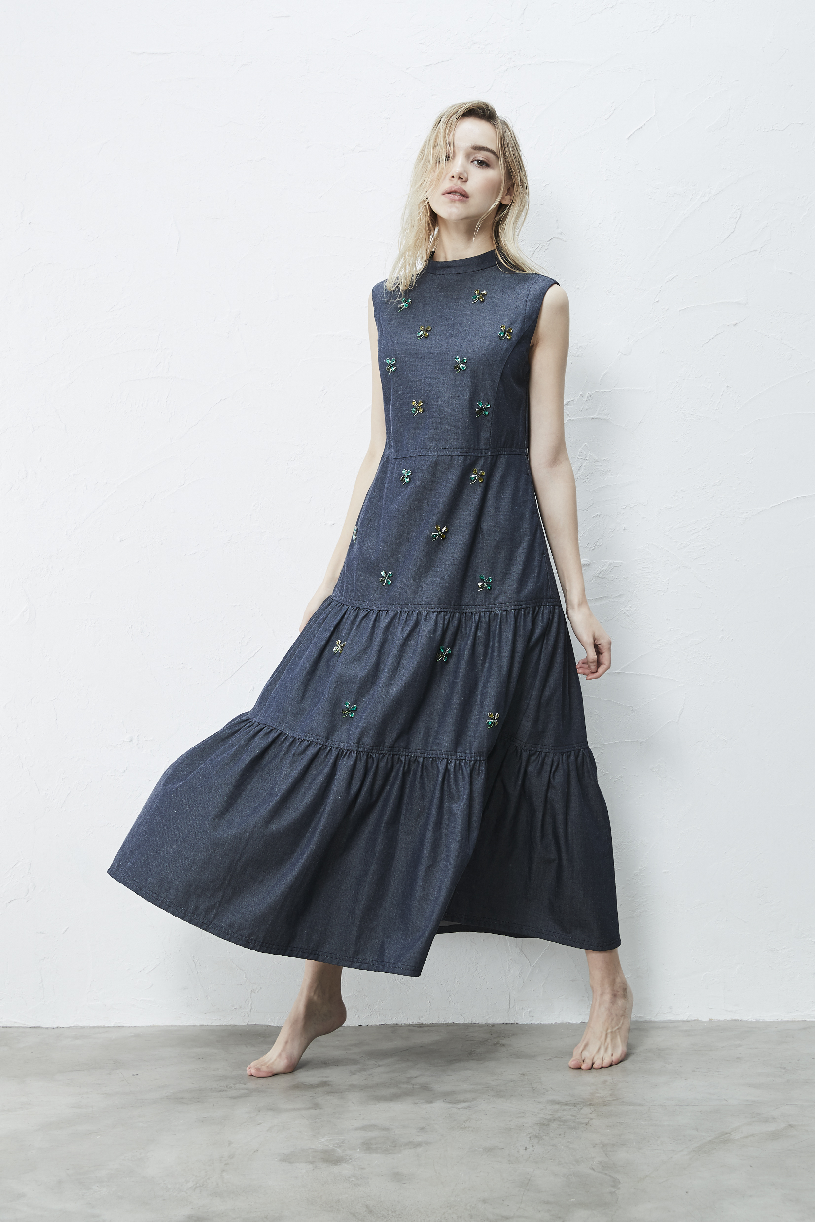 LOOK 23