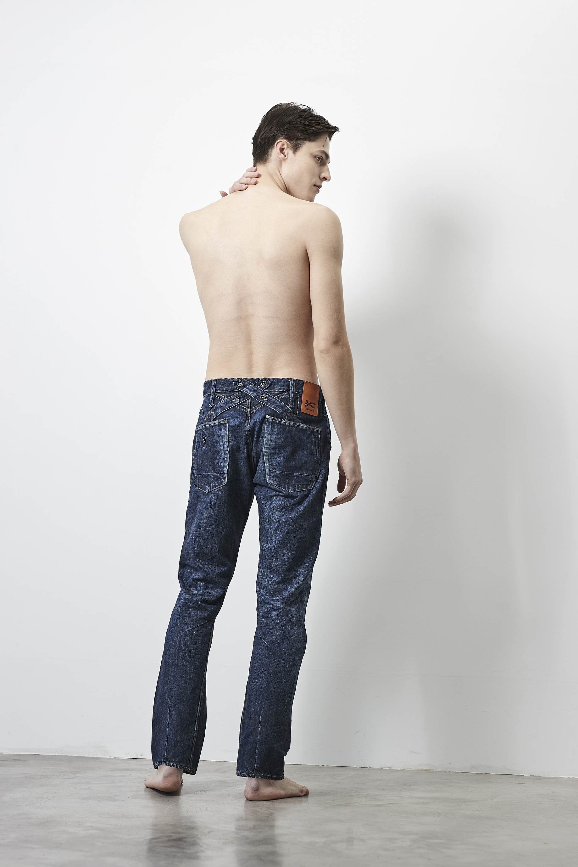 LOOK 13