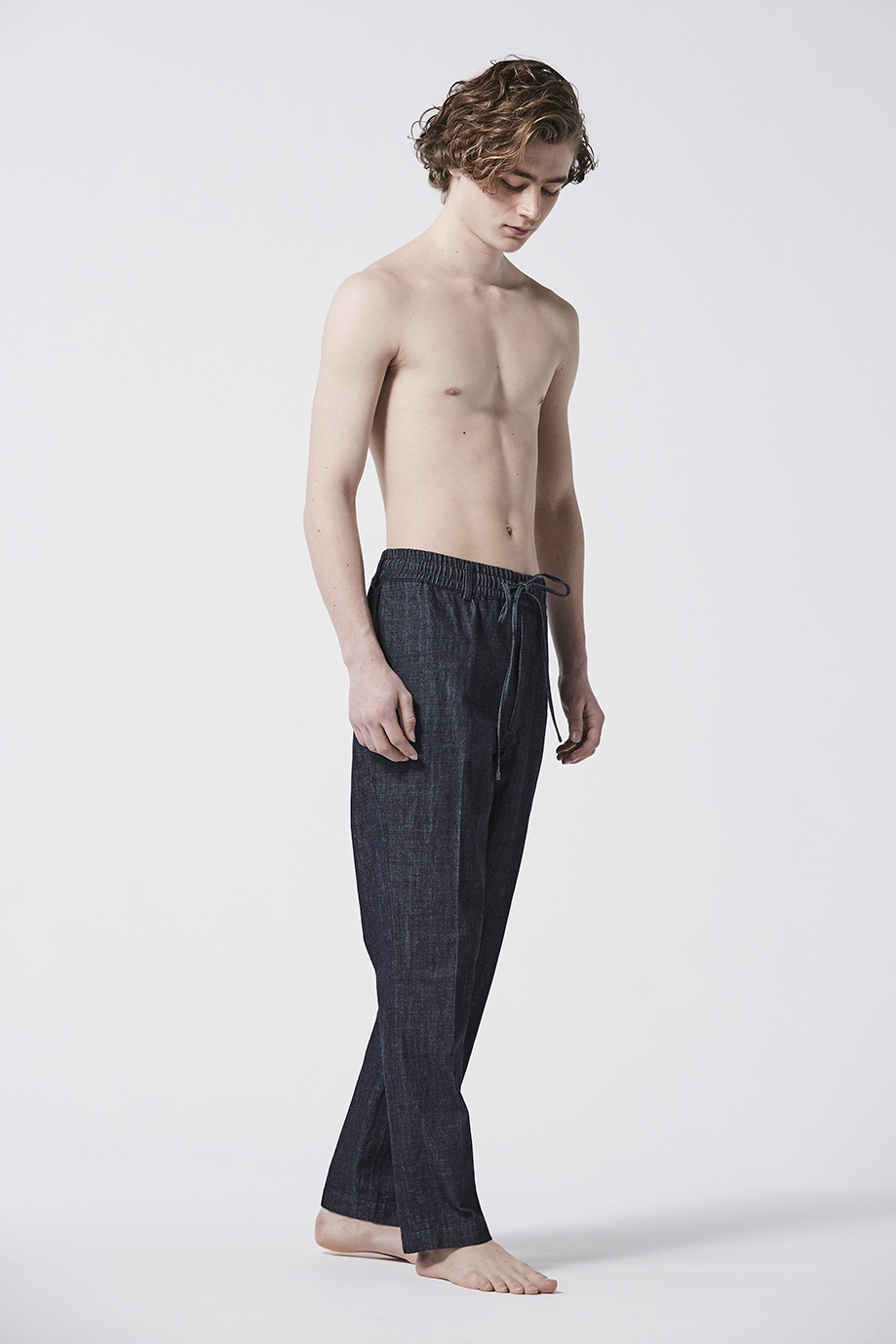 LOOK 32