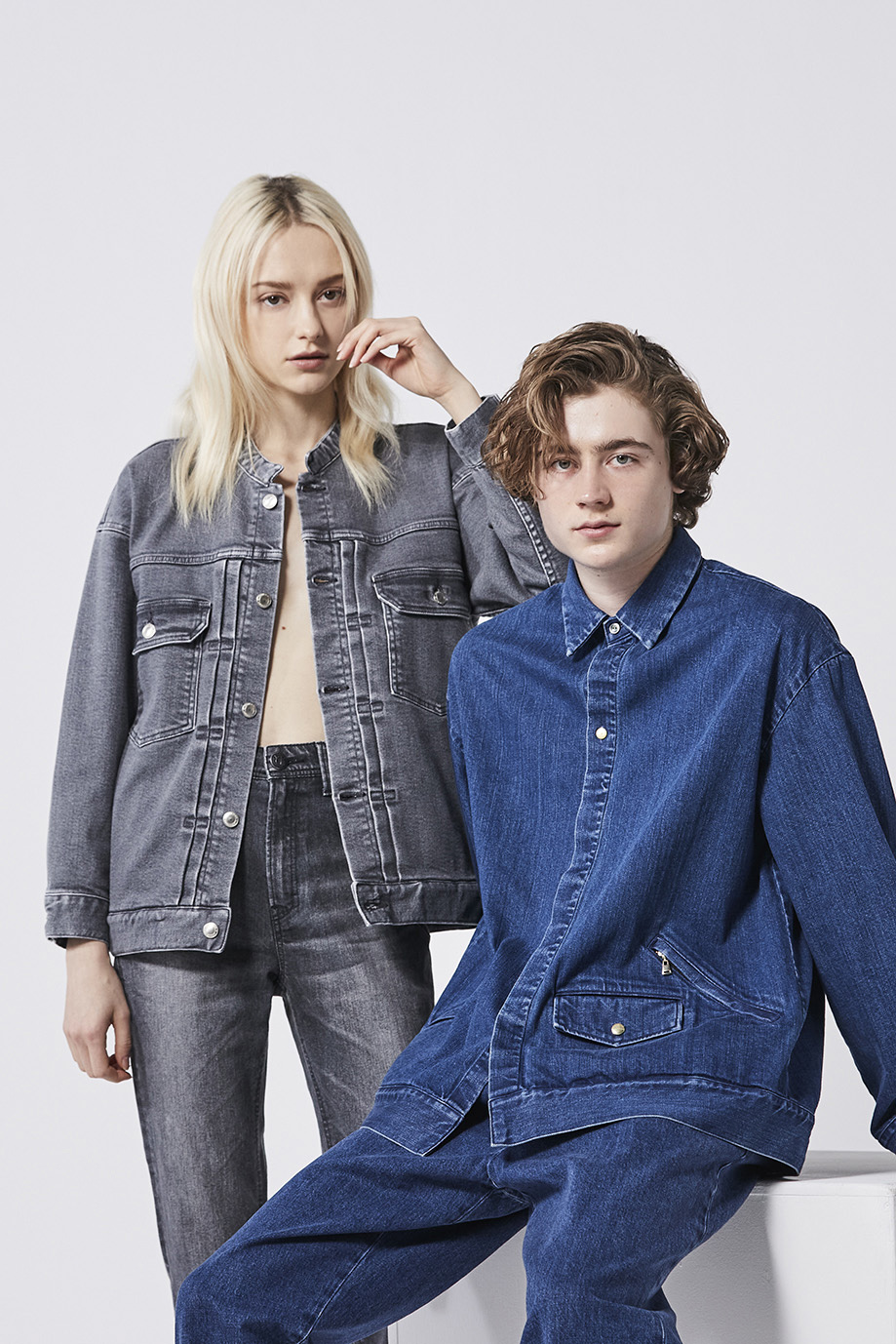 LOOK 04