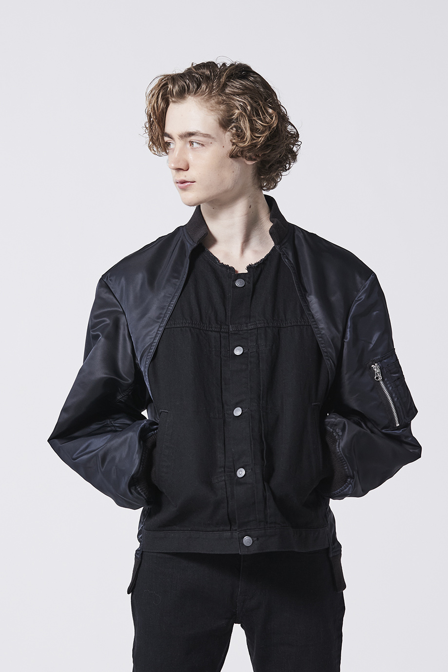 LOOK 05