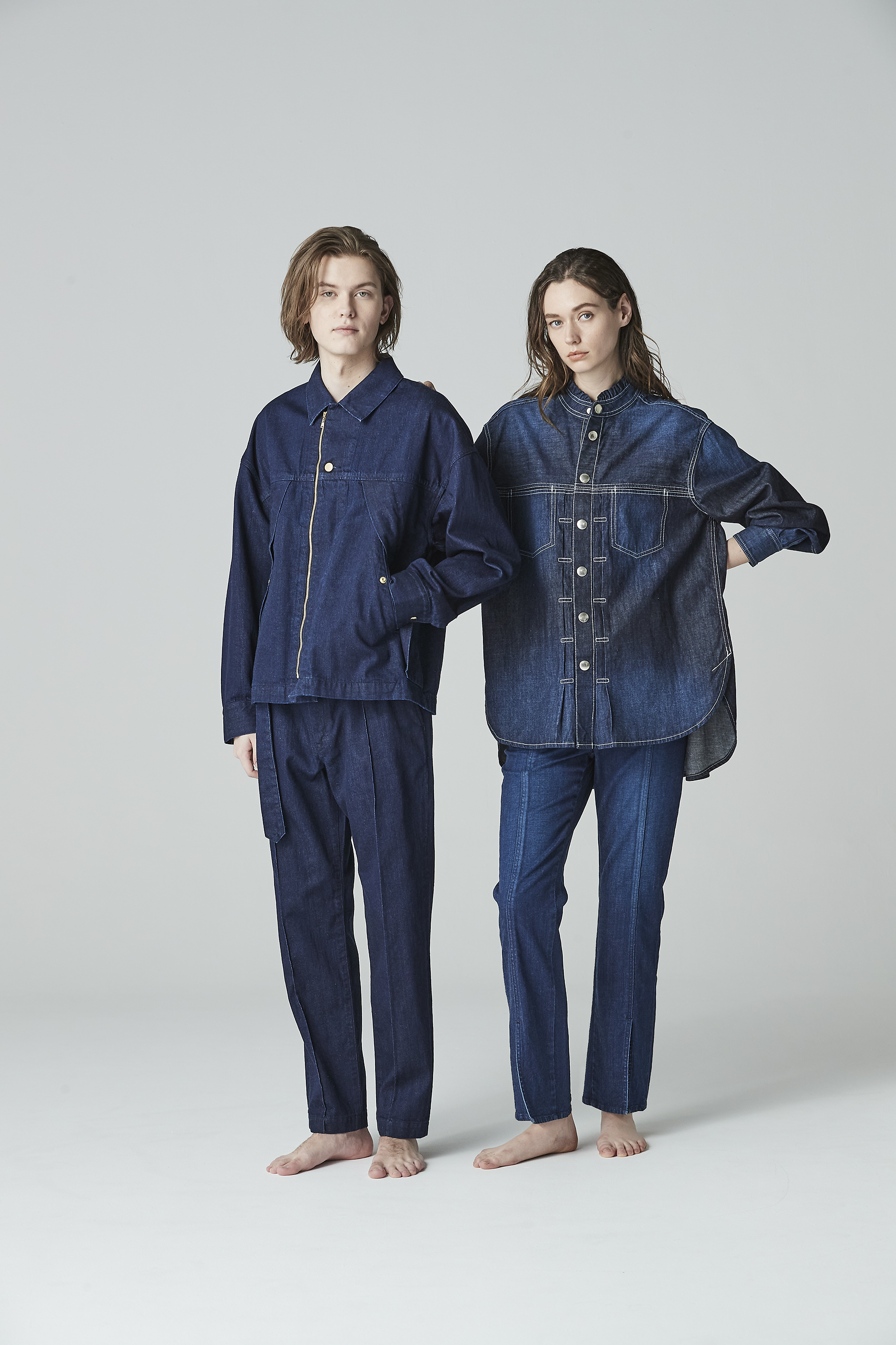 LOOK 02