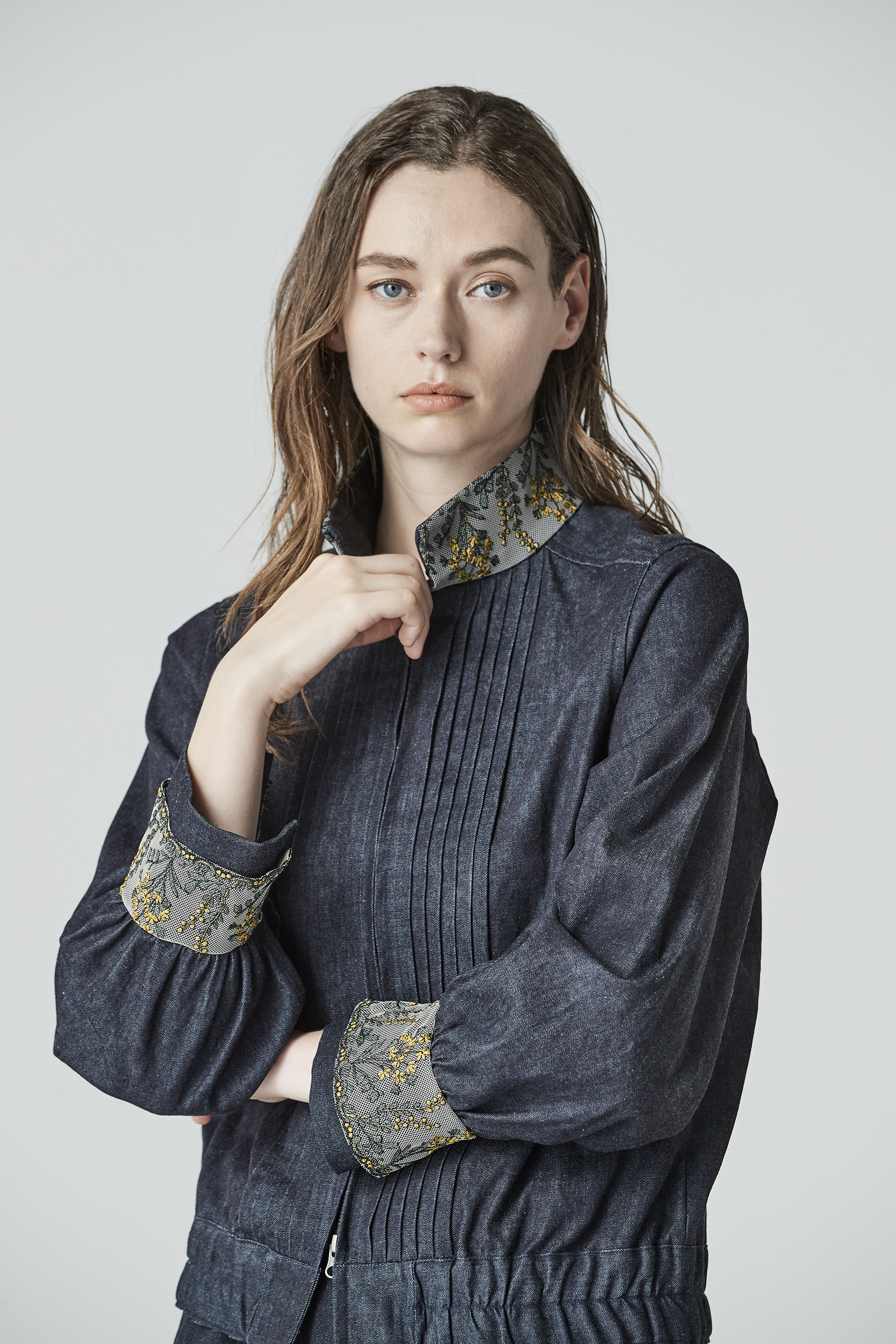 LOOK 33