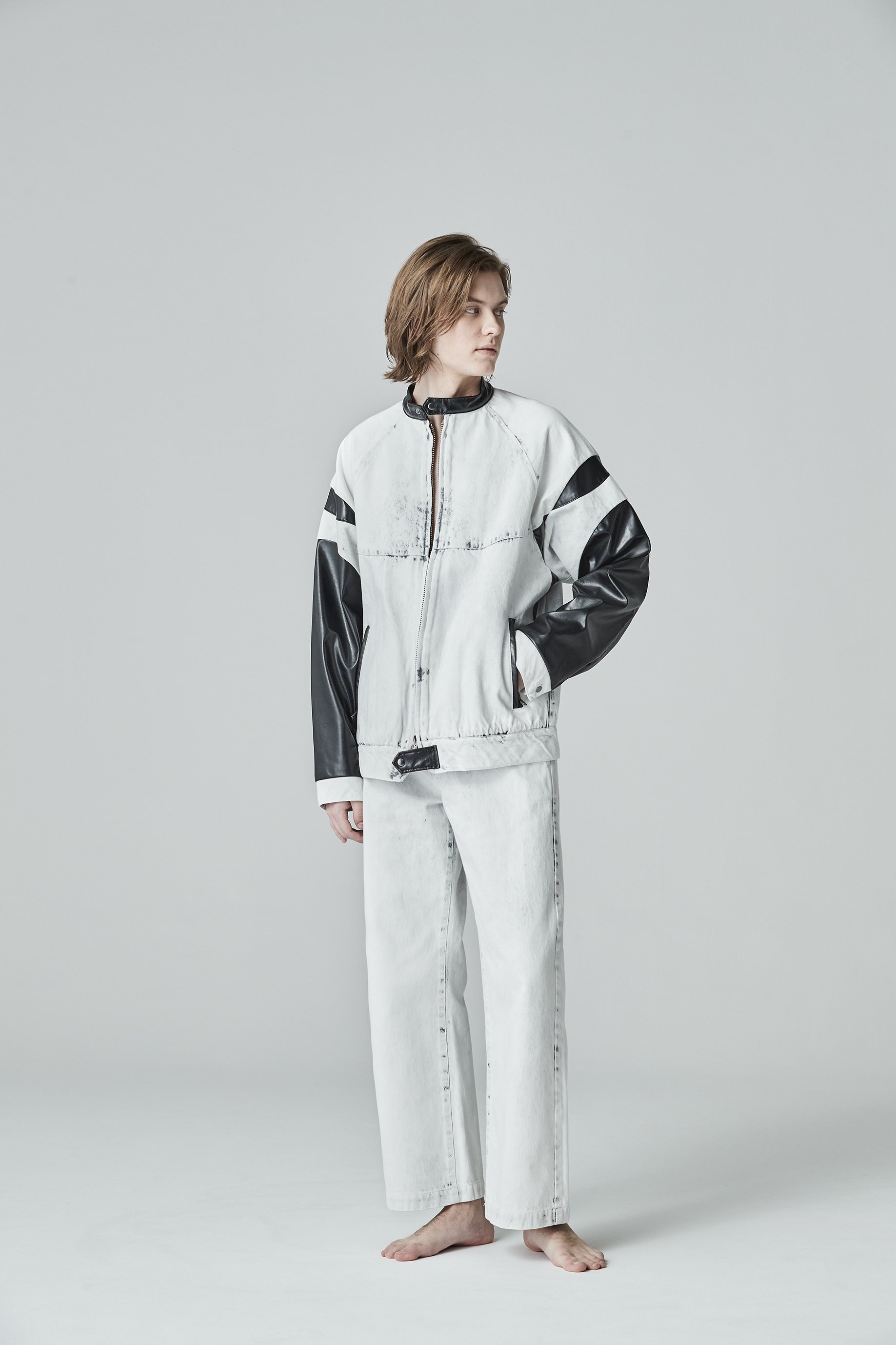 LOOK 08
