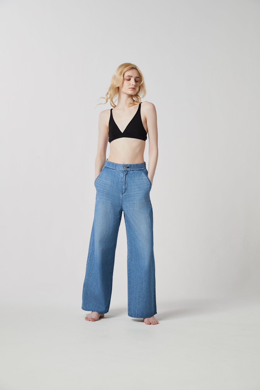 LOOK 23
