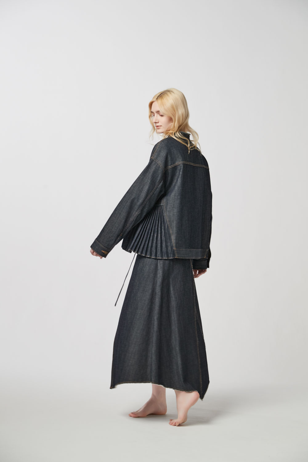 LOOK 29