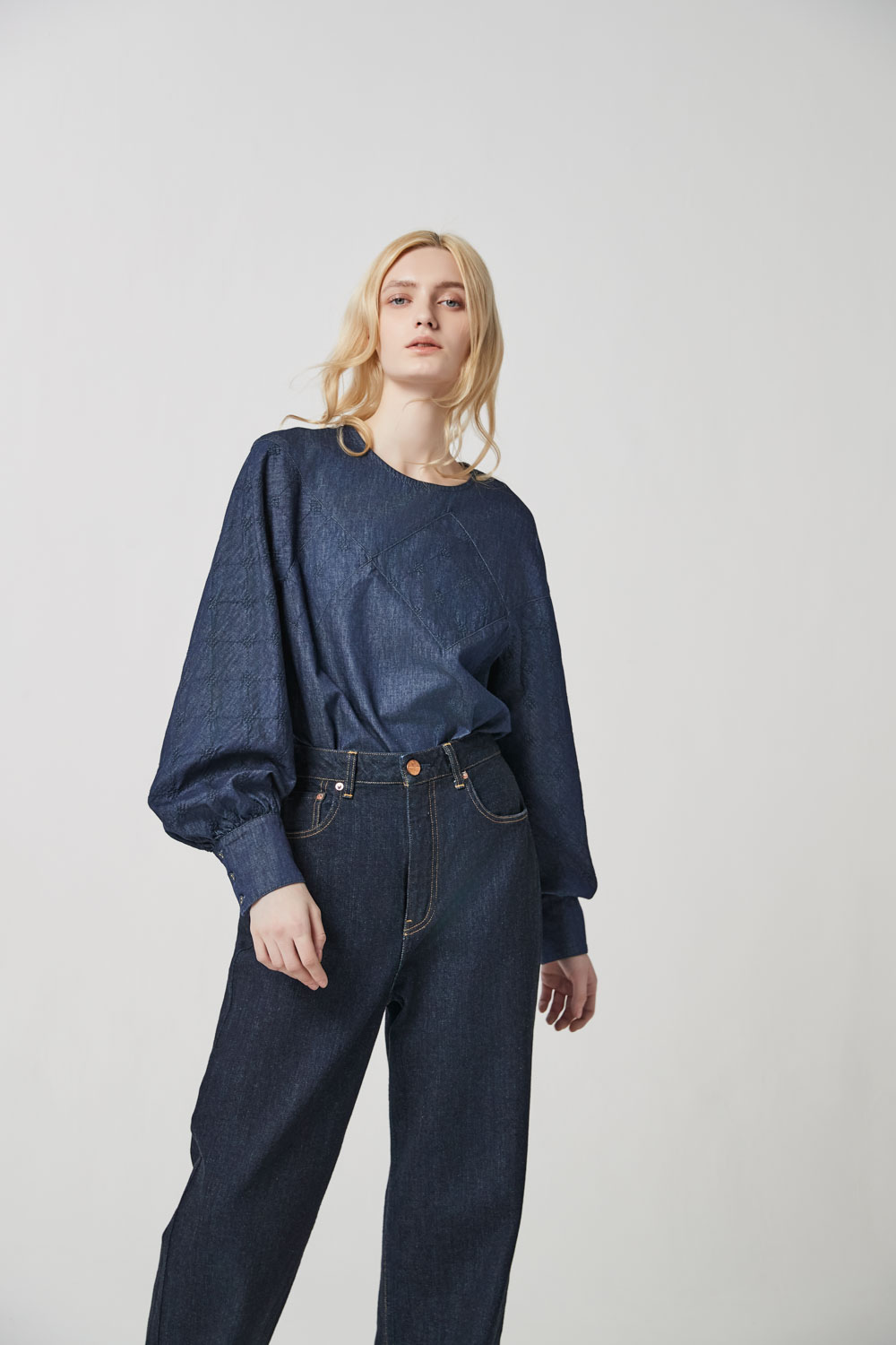 LOOK 37