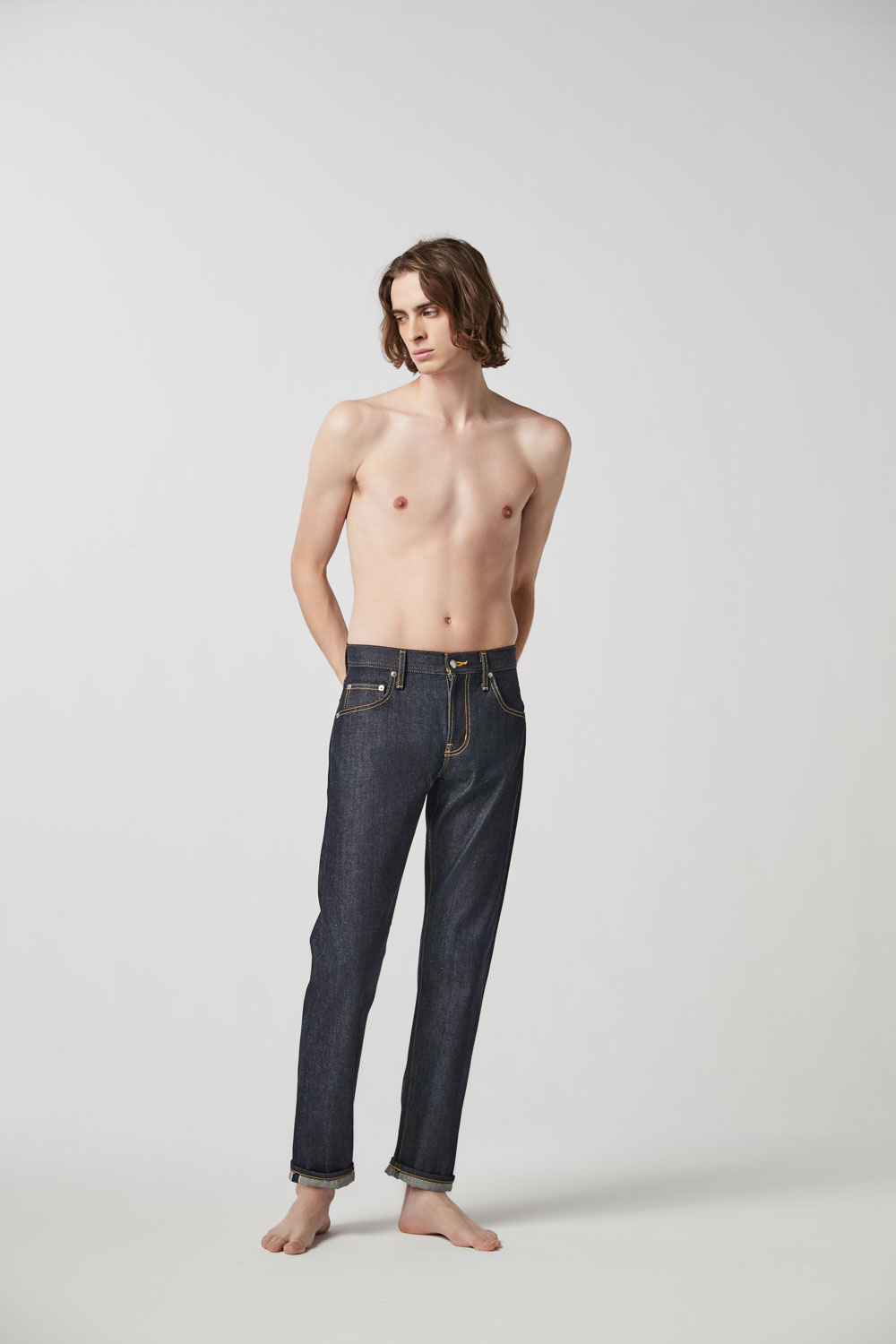 LOOK 04