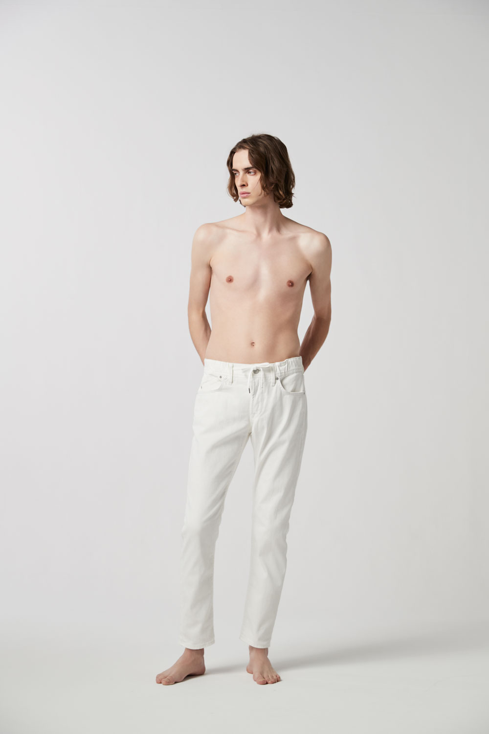 LOOK 05