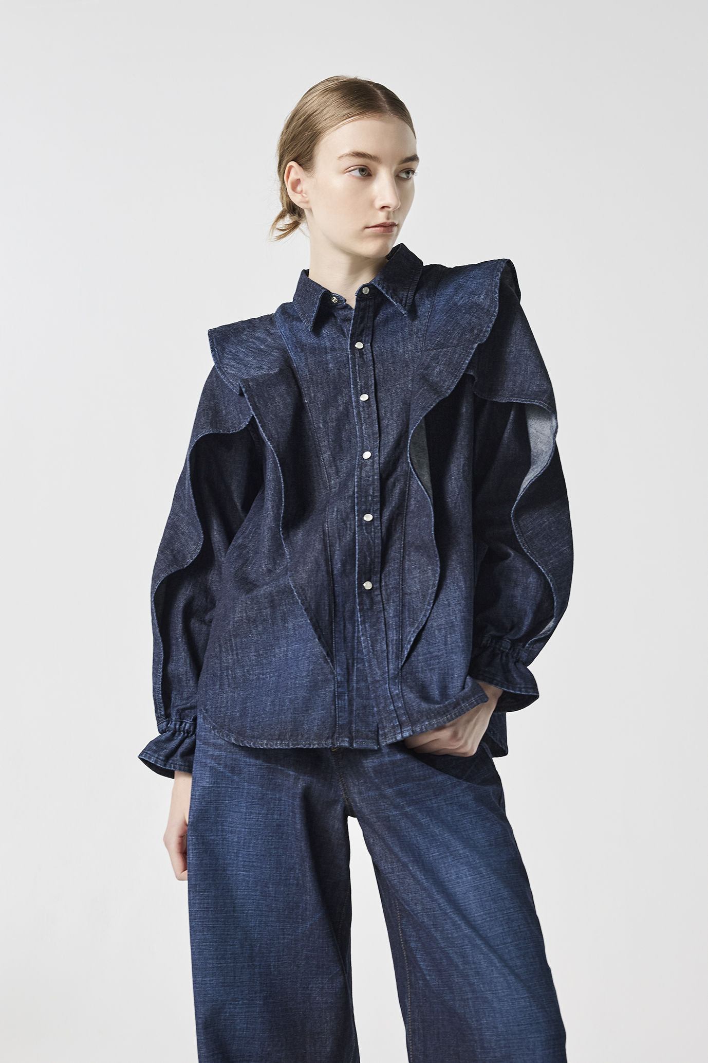 LOOK 40