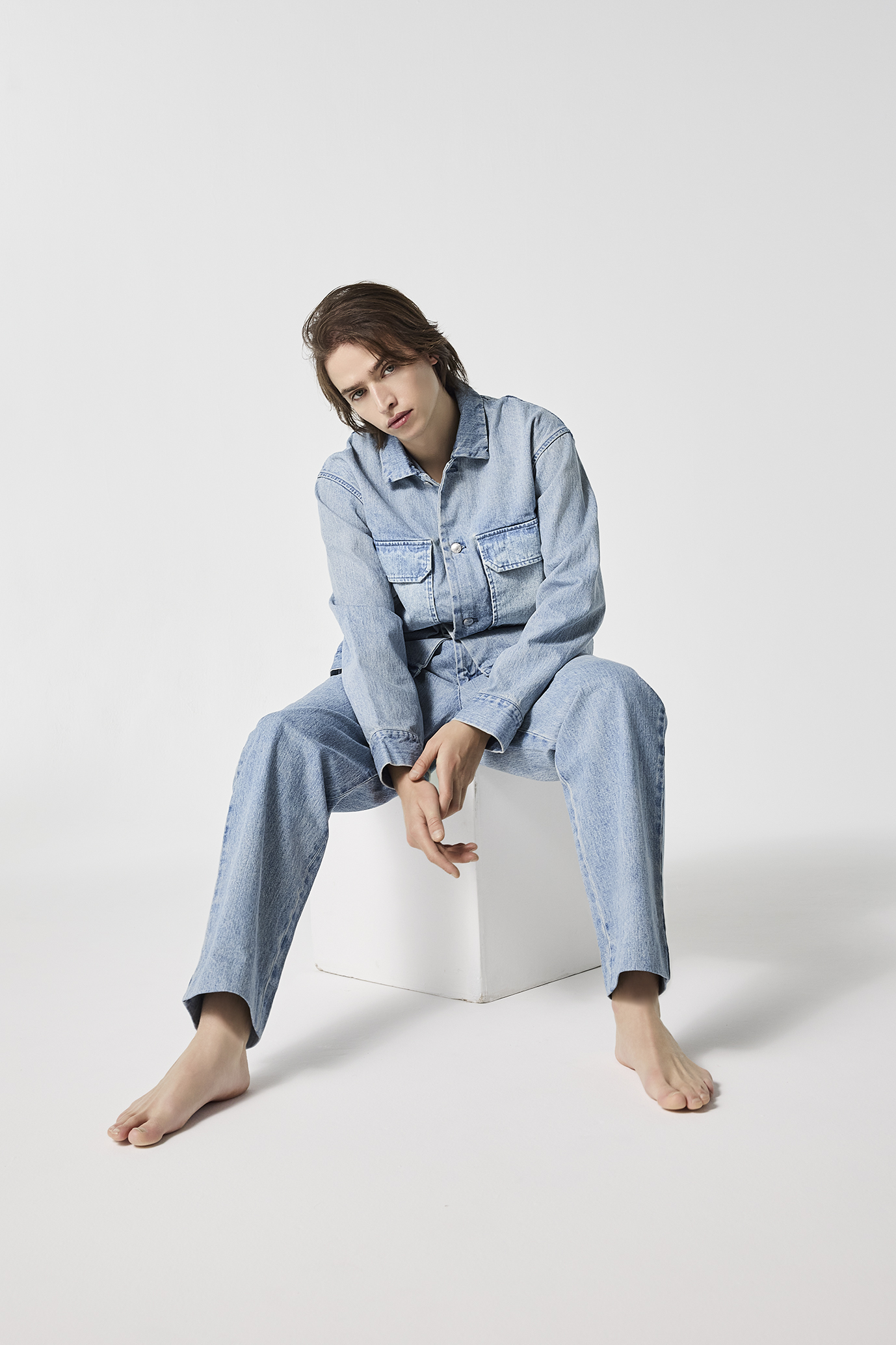 LOOK 06