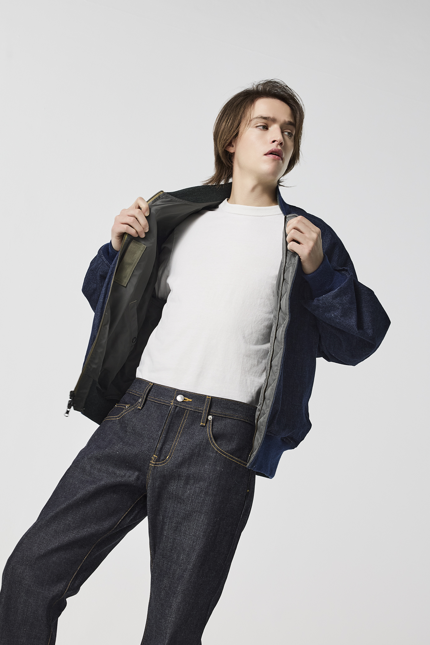 LOOK 09